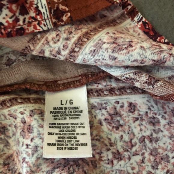 Cape Juby Floral Romper - Picture 7 of 7